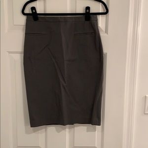 Banana Republic Gray Pencil Skirt- Size 2